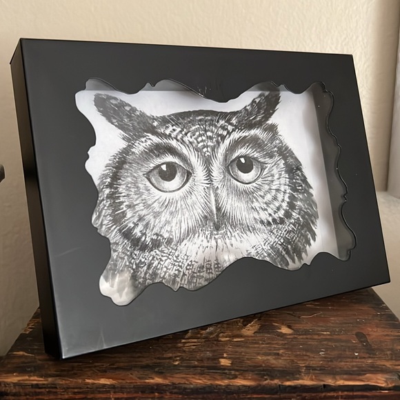 Easel Style Shadow Box Frame - Picture 4 of 9